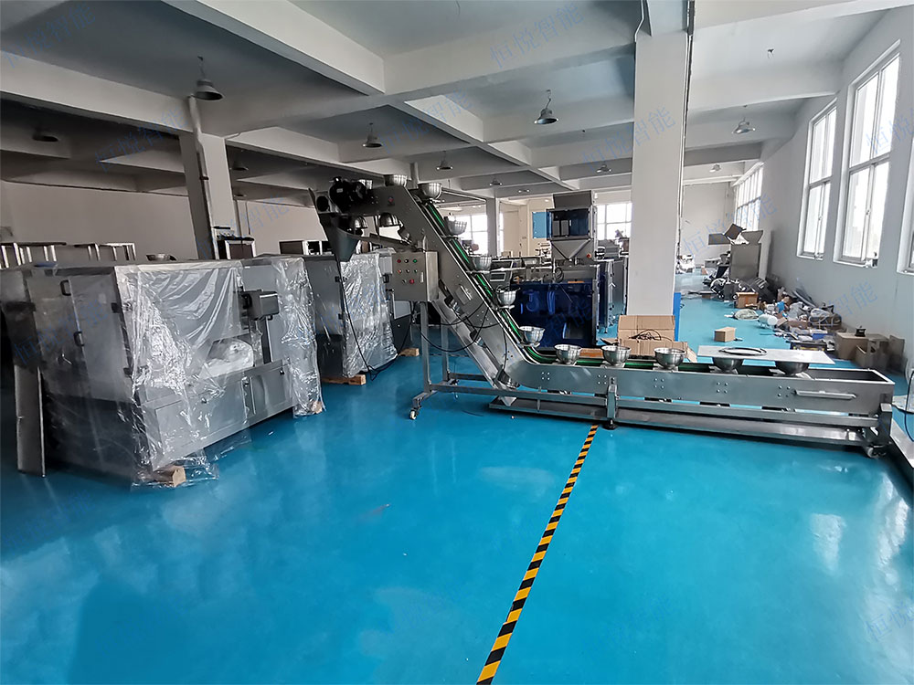 土豆粉自動包裝機.jpg 土豆粉自動包裝機.jpg